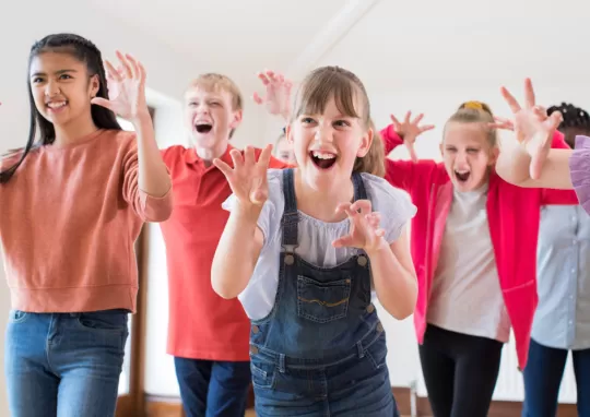 7 9 Yas Yaratici Drama 1