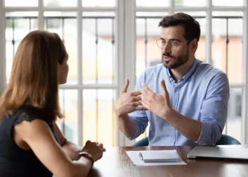 Diksiyon Eğitmeni İş İlanı