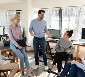 Etkili İletişim ve İmaj Eğitimleri