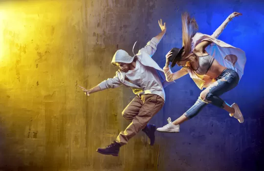 Gencler Icin Dans Kursu 16