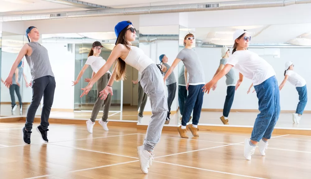 Gencler Icin Dans Kursu 3