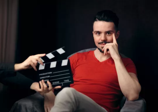 Oyunculuk Egitimi Almak Istiyorum