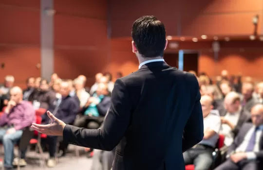 Ozel Beden Dili Ve Hitabet Kursu 1