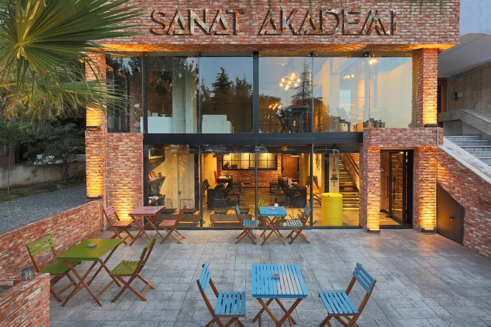 Sanat Cafe 86