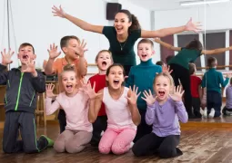 yaratıcı drama kursu eğitmenleri