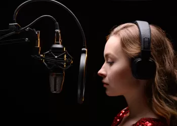 MEB Onaylı Seslendirme Dublaj Kursu Sertifikası Alma Şartları