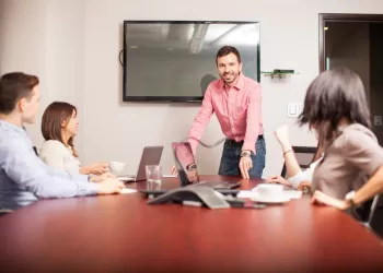 Etkili İletişim Sertifikası Ne İşe Yarar? – Mesajınız Dinleyiciye Geçsin!