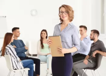 Kişisel Gelişim İçin Hangi Kurslara Gitmeli? Kişisel Gelişim Eğitimleri