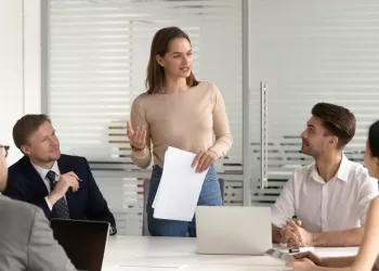 Topluluk Önünde Konuşma Metinleri Nasıl Olmalı?