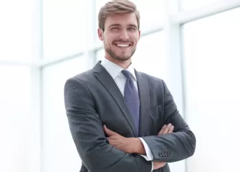 Genç Girişimcilere Destek: Franchise Sistemi ile İşinizin Başında Olun!