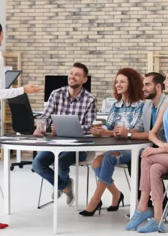 beden dili ve hitabet eğitimi