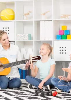 çocuklar için müzik eğitimi