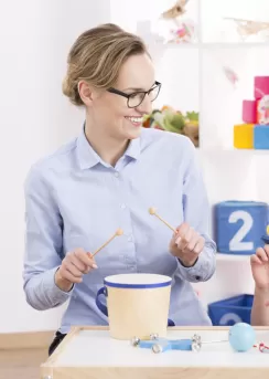 çocuklar için ritim perküsyon