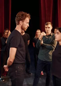 drama ile liderlik kursu