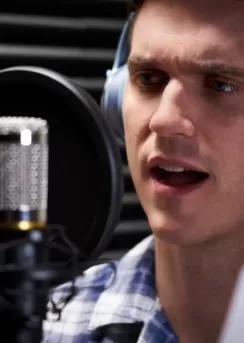 seslendirme dublaj eğitimi