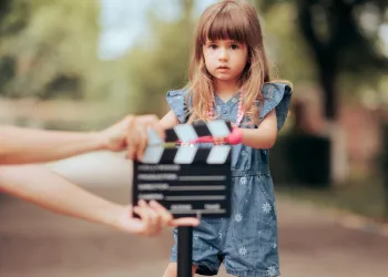 Çocuklar İçin Oyunculuk Ajanslarına Başvuru Süreci
