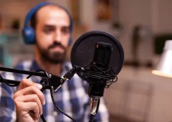 MEB Onaylı Seslendirme Dublaj Kursu: Avantajları Nelerdir?