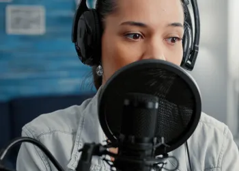 Profesyonel Dublaj Sanatçısı Olmak İsteyenler İçin En İyi Eğitim