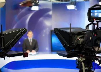 Spikerlik Sunuculuk Kursu Online Kayıt: Kontenjan Dolmadan Başvurun