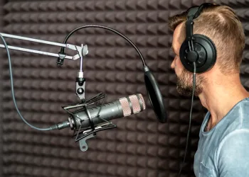 Ücretsiz Tanışma Dersi: Seslendirme Eğitimi Ücretine Karar Vermeden Önce